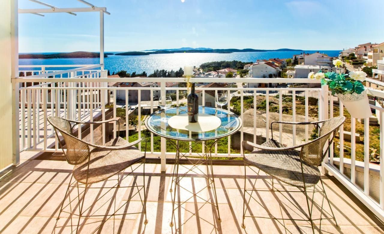 Apartment Duda Хвар Екстериор снимка