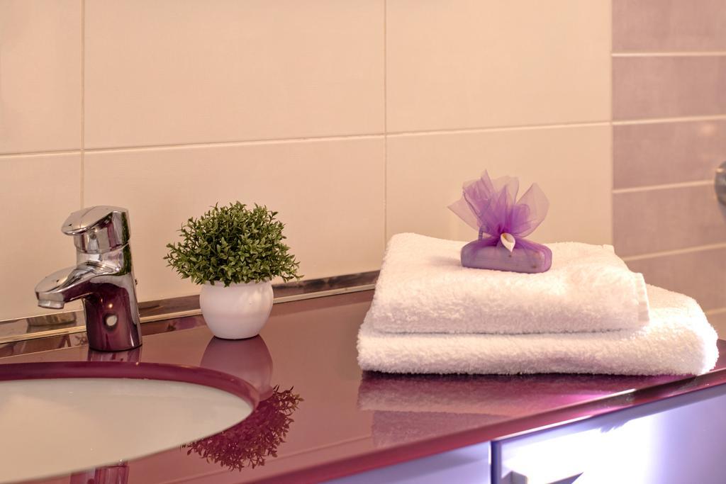 Apartment Duda Хвар Стая снимка