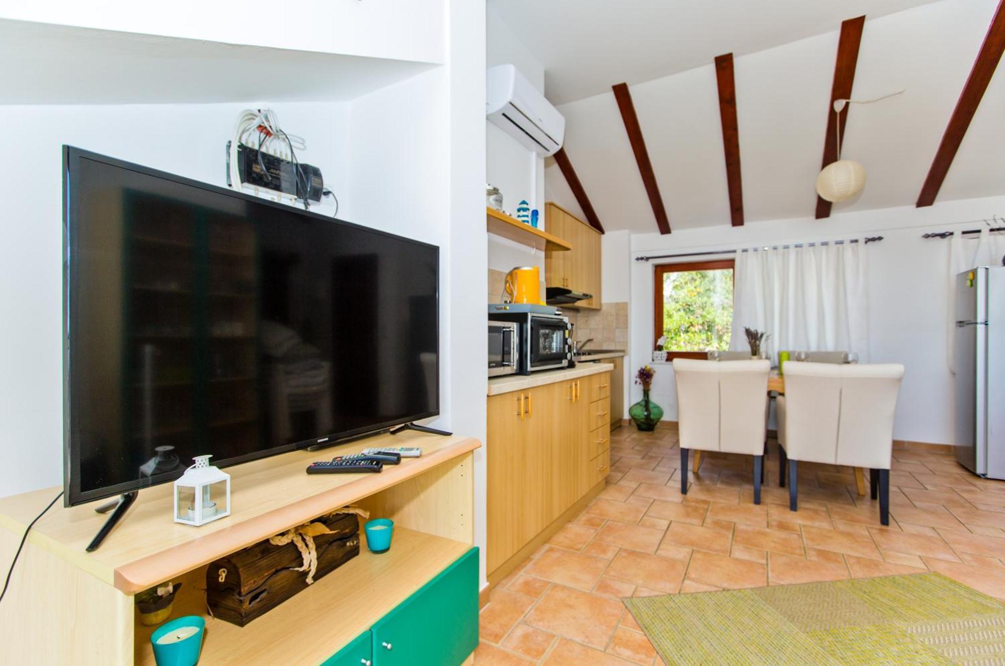 Apartment Duda Хвар Стая снимка