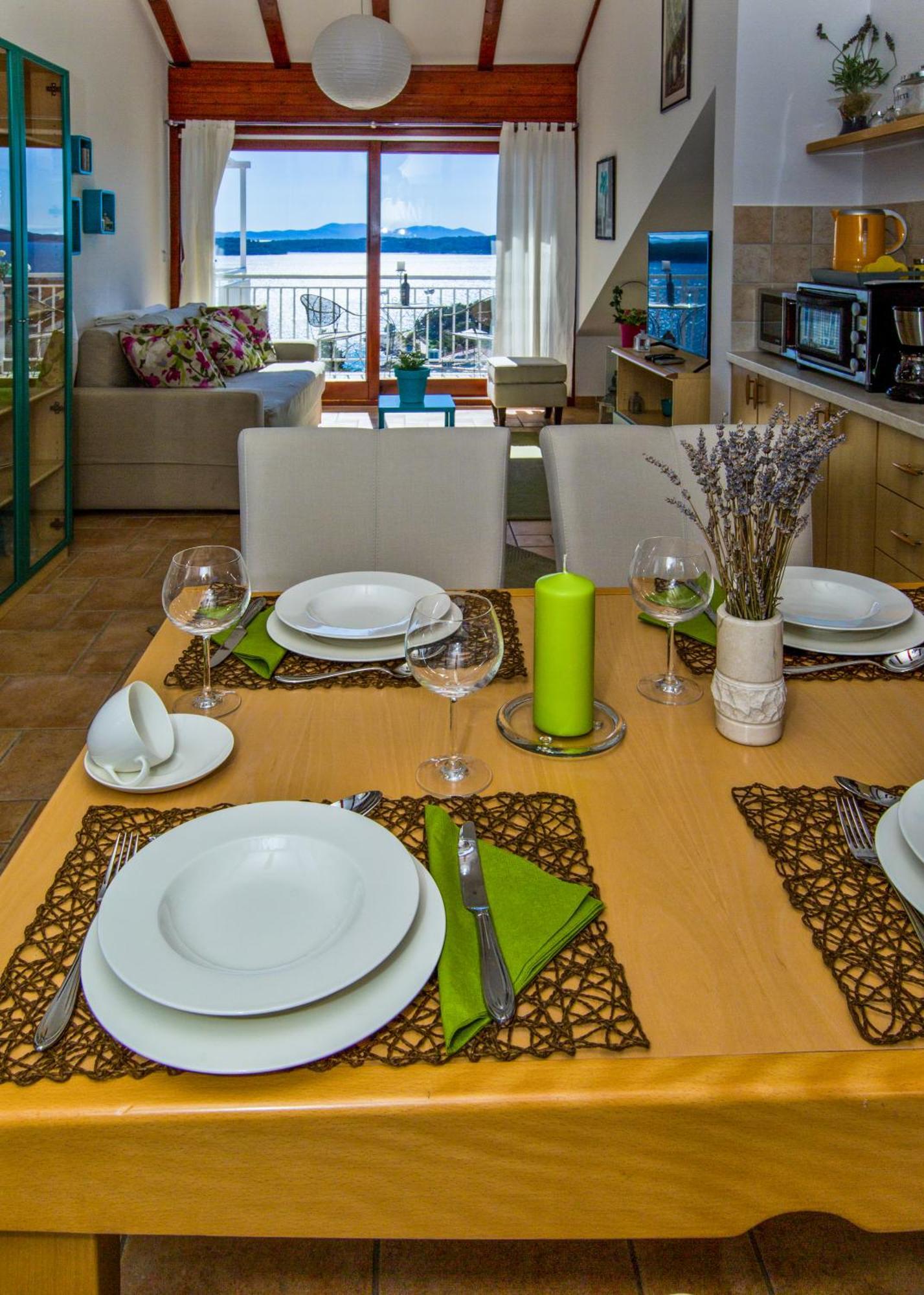 Apartment Duda Хвар Стая снимка